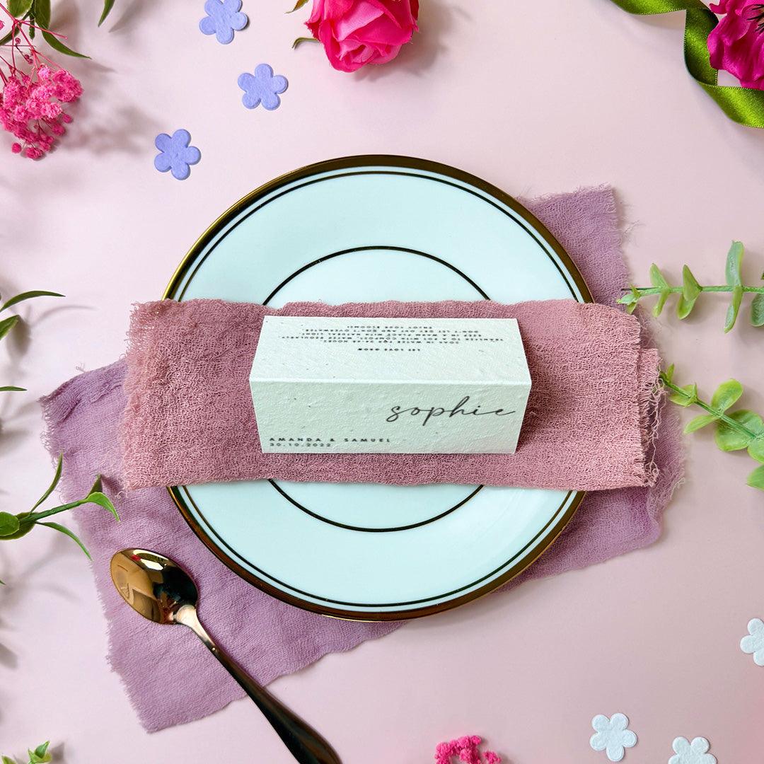 Love is in the Air - Place Cards